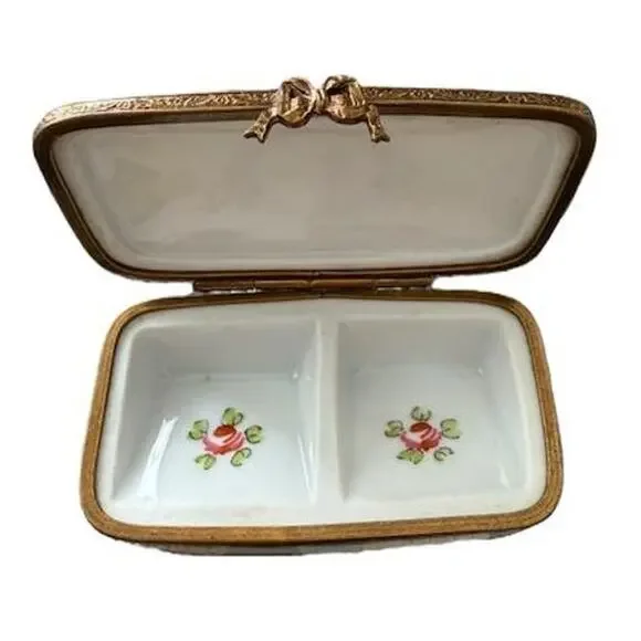 Vintage Limoges Hand-Painted Porcelain Stamp/Trinket Box – Dual Compartment - Picture 4 of 9